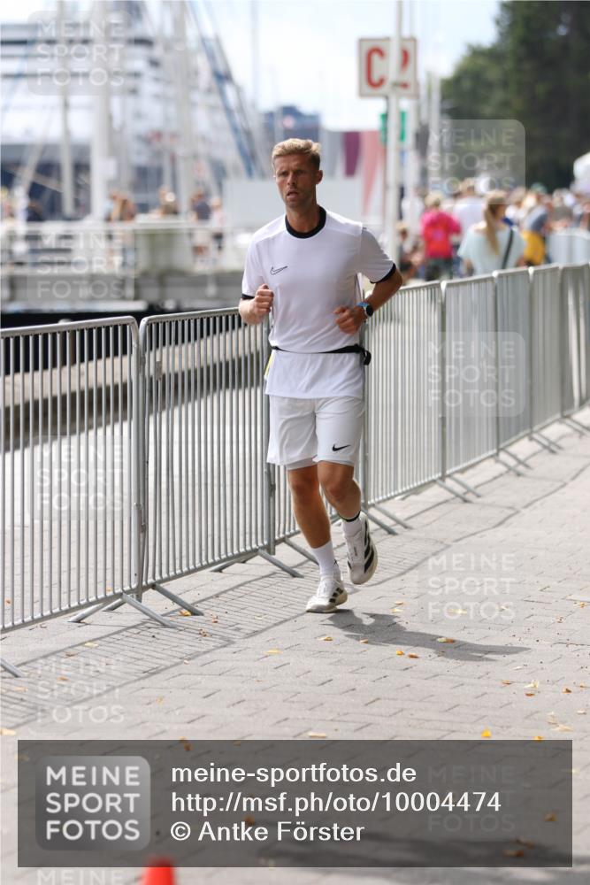16.08.2026 - KN Förde Triathlon 2026 Antke Förster http://msf.ph/oto/10004474 16.08.2026 13:34:52 Laufen 17 meine-sportfotos.de