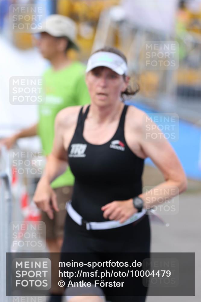 16.08.2026 - KN Förde Triathlon 2026 Antke Förster http://msf.ph/oto/10004479 16.08.2026 15:30:37 Laufen  meine-sportfotos.de