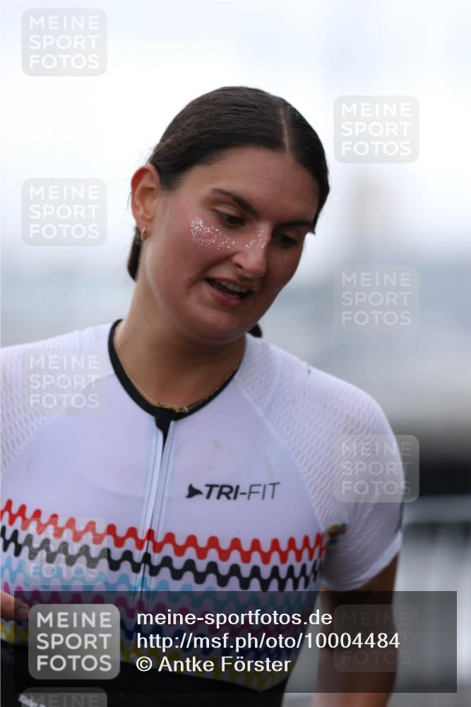 16.08.2026 - KN Förde Triathlon 2026 Antke Förster http://msf.ph/oto/10004484 16.08.2026 10:10:50 Laufen  meine-sportfotos.de