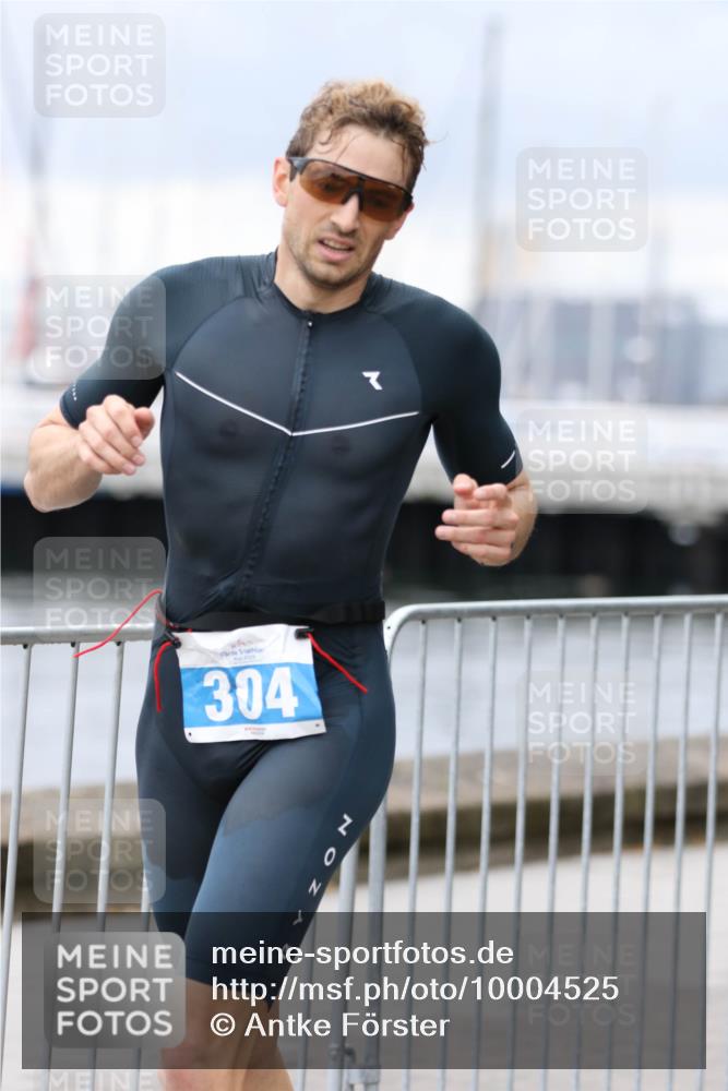 16.08.2026 - KN Förde Triathlon 2026 Antke Förster http://msf.ph/oto/10004525 16.08.2026 11:50:43 Laufen 304 meine-sportfotos.de
