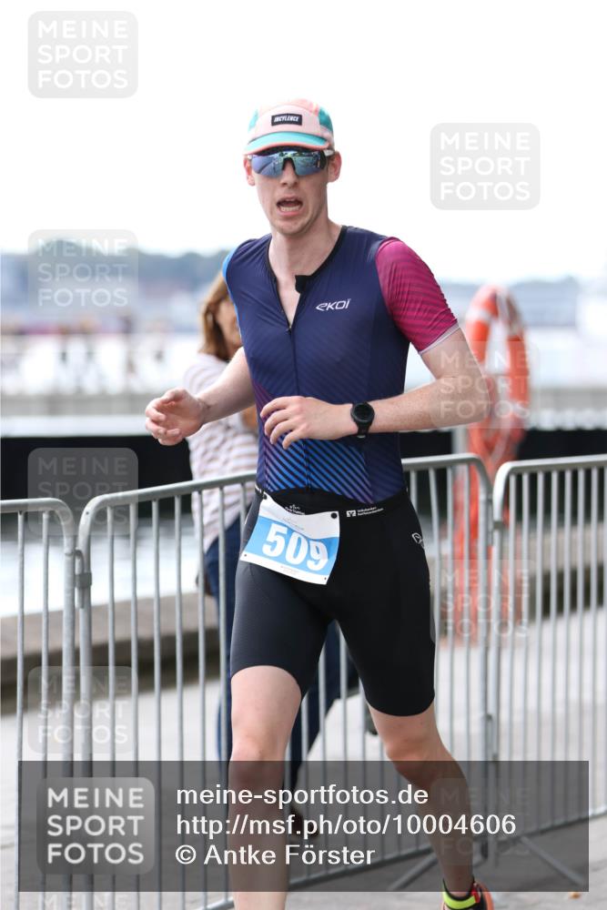 16.08.2026 - KN Förde Triathlon 2026 Antke Förster http://msf.ph/oto/10004606 16.08.2026 13:35:59 Laufen 509 meine-sportfotos.de