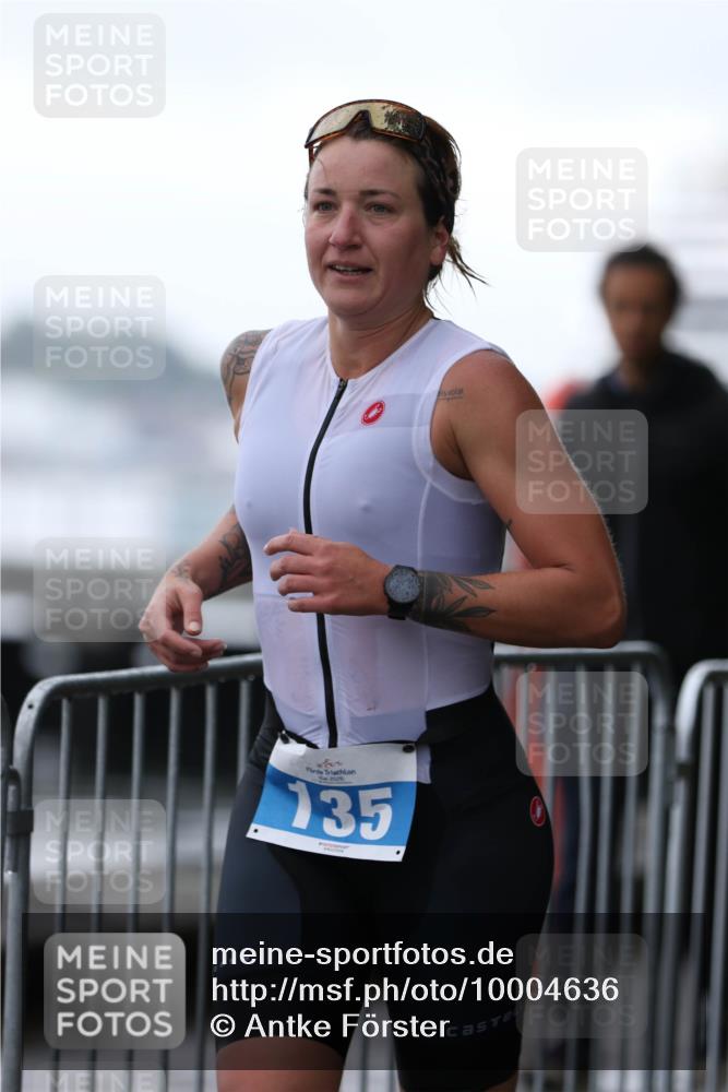 16.08.2026 - KN Förde Triathlon 2026 Antke Förster http://msf.ph/oto/10004636 16.08.2026 10:11:42 Laufen 38, 135 meine-sportfotos.de