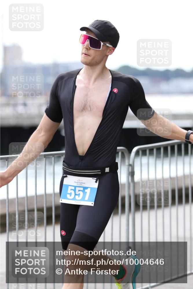 16.08.2026 - KN Förde Triathlon 2026 Antke Förster http://msf.ph/oto/10004646 16.08.2026 13:36:07 Laufen 2026, 551, 000 meine-sportfotos.de