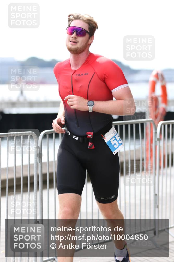 16.08.2026 - KN Förde Triathlon 2026 Antke Förster http://msf.ph/oto/10004650 16.08.2026 13:36:08 Laufen 55 meine-sportfotos.de