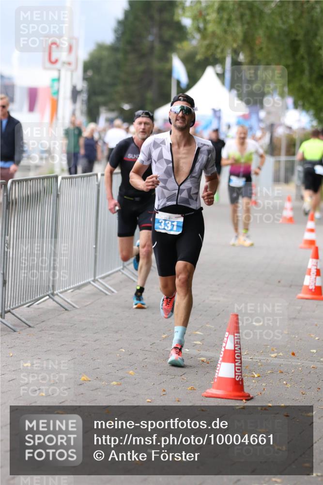 16.08.2026 - KN Förde Triathlon 2026 Antke Förster http://msf.ph/oto/10004661 16.08.2026 11:51:31 Laufen 2, 331 meine-sportfotos.de