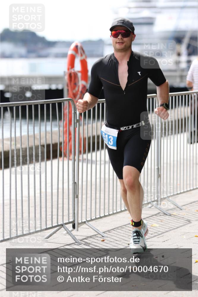 16.08.2026 - KN Förde Triathlon 2026 Antke Förster http://msf.ph/oto/10004670 16.08.2026 13:36:12 Laufen 13, 3 meine-sportfotos.de