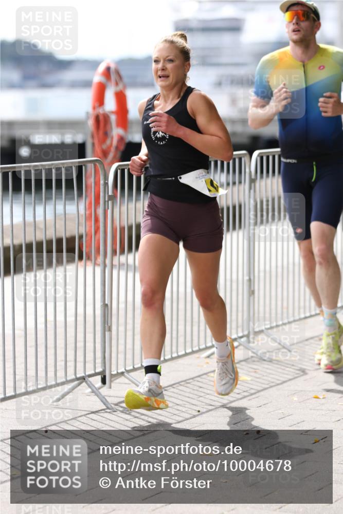 16.08.2026 - KN Förde Triathlon 2026 Antke Förster http://msf.ph/oto/10004678 16.08.2026 13:36:14 Laufen  meine-sportfotos.de