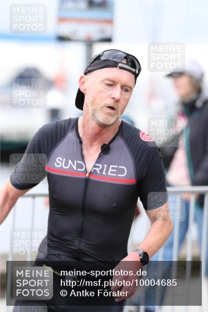 16.08.2026 - KN Förde Triathlon 2026 Antke Förster http://msf.ph/oto/10004685 16.08.2026 11:51:36 Laufen  meine-sportfotos.de