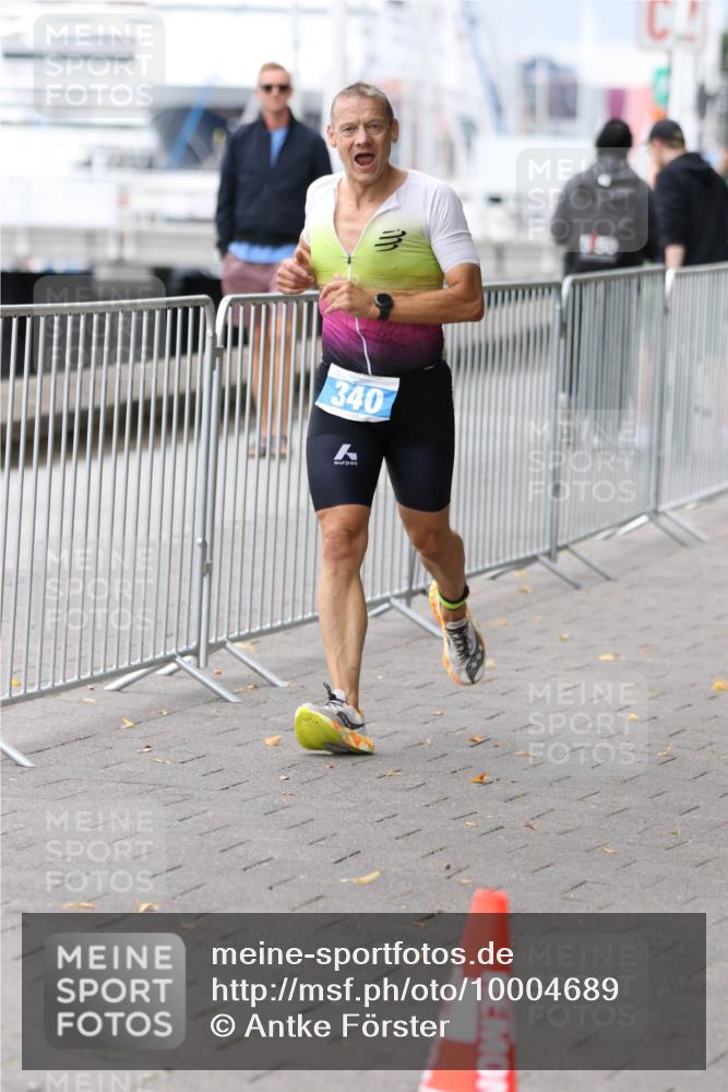 16.08.2026 - KN Förde Triathlon 2026 Antke Förster http://msf.ph/oto/10004689 16.08.2026 11:51:38 Laufen 340 meine-sportfotos.de