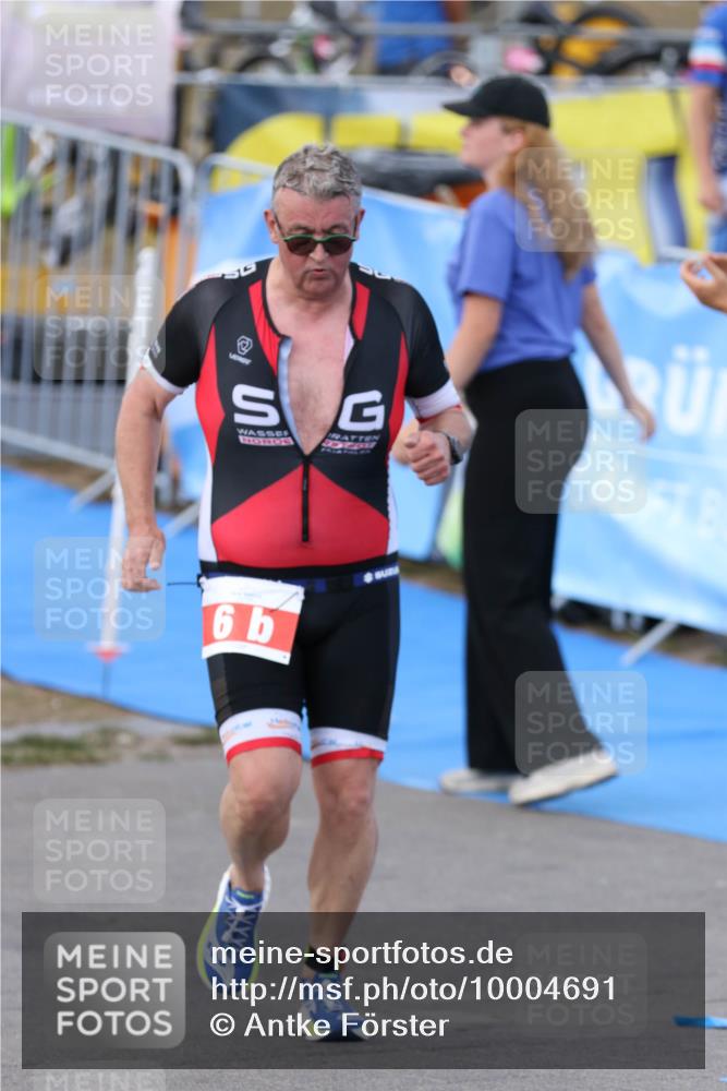 16.08.2026 - KN Förde Triathlon 2026 Antke Förster http://msf.ph/oto/10004691 16.08.2026 15:34:17 Laufen 6 meine-sportfotos.de