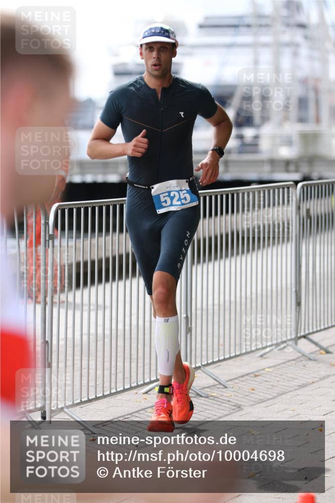 16.08.2026 - KN Förde Triathlon 2026 Antke Förster http://msf.ph/oto/10004698 16.08.2026 13:36:19 Laufen 525 meine-sportfotos.de