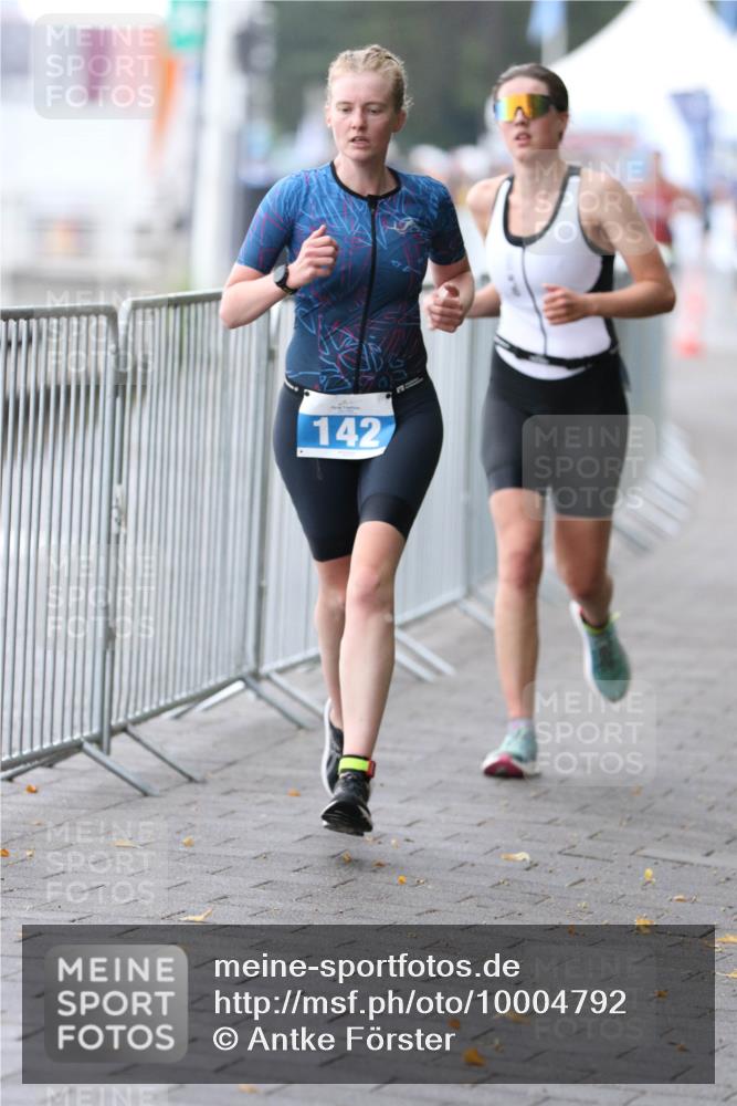 16.08.2026 - KN Förde Triathlon 2026 Antke Förster http://msf.ph/oto/10004792 16.08.2026 10:13:00 Laufen 142 meine-sportfotos.de