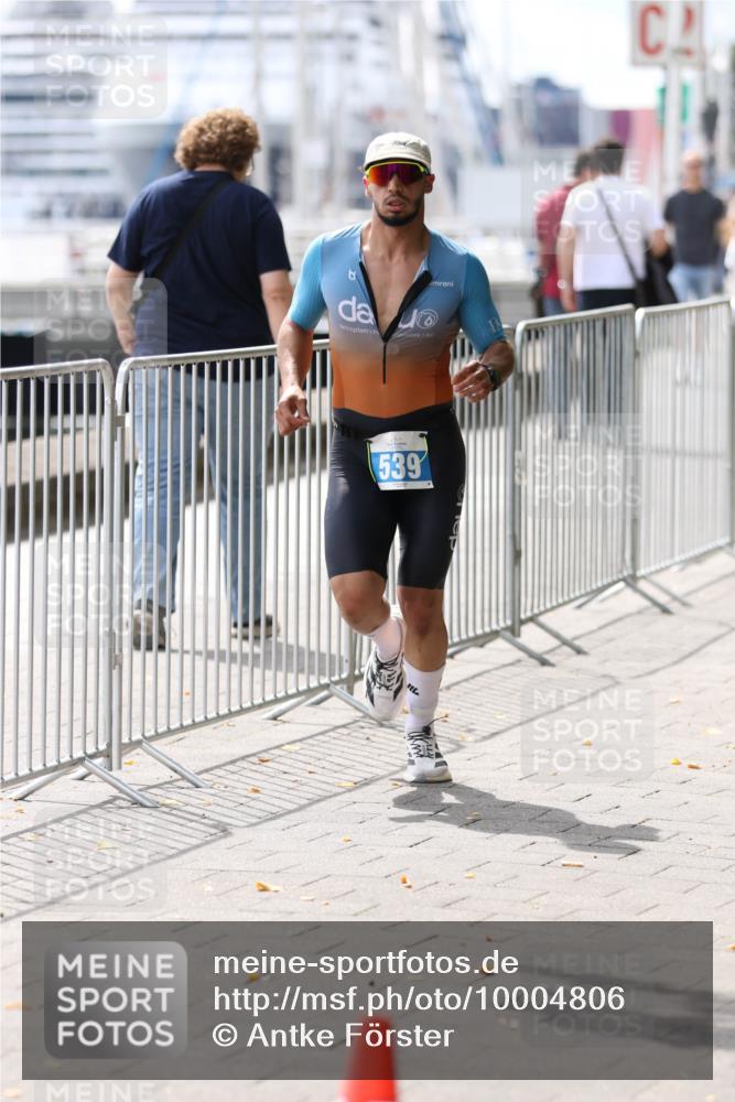 16.08.2026 - KN Förde Triathlon 2026 Antke Förster http://msf.ph/oto/10004806 16.08.2026 13:37:06 Laufen 1, 539 meine-sportfotos.de