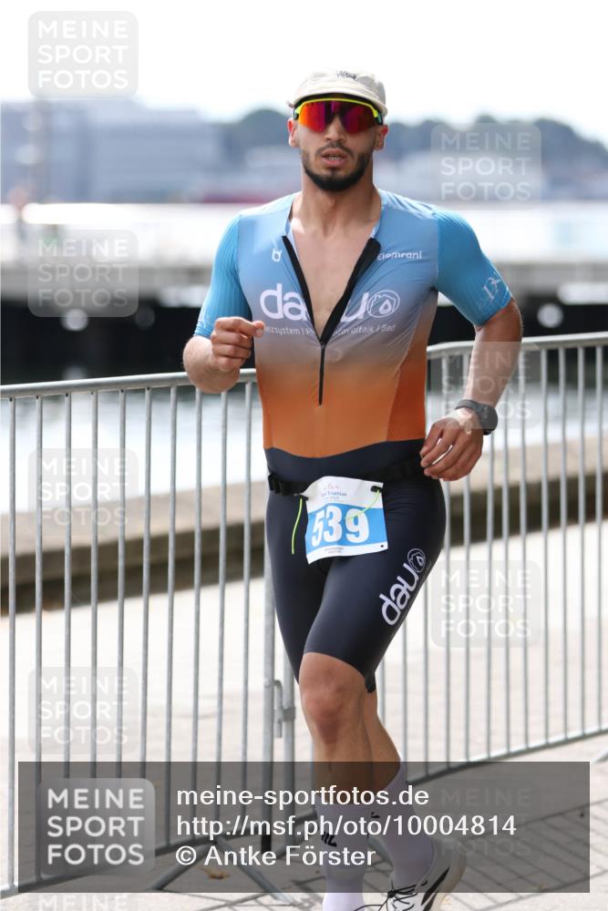16.08.2026 - KN Förde Triathlon 2026 Antke Förster http://msf.ph/oto/10004814 16.08.2026 13:37:08 Laufen 39 meine-sportfotos.de