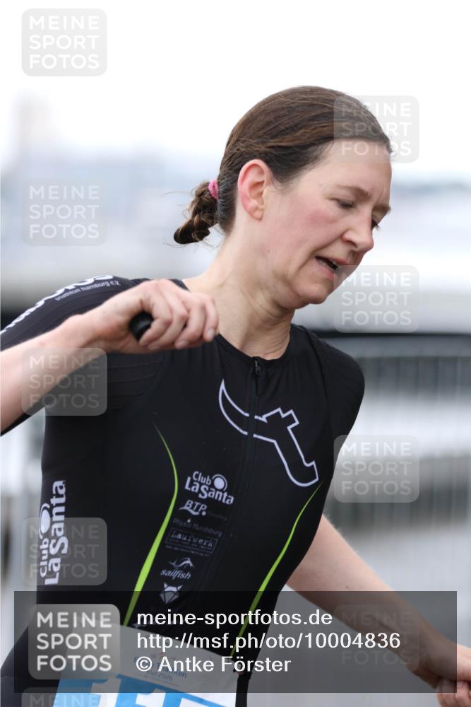 16.08.2026 - KN Förde Triathlon 2026 Antke Förster http://msf.ph/oto/10004836 16.08.2026 10:13:09 Laufen 2026 meine-sportfotos.de
