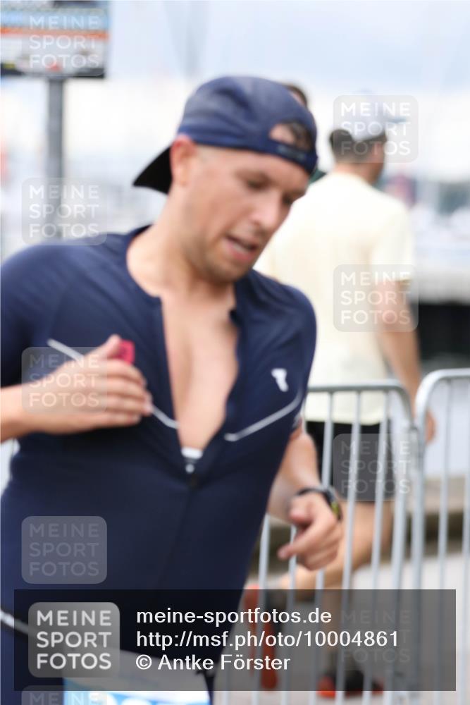 16.08.2026 - KN Förde Triathlon 2026 Antke Förster http://msf.ph/oto/10004861 16.08.2026 11:52:29 Laufen  meine-sportfotos.de