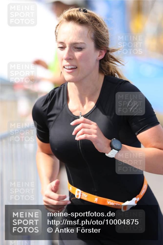 16.08.2026 - KN Förde Triathlon 2026 Antke Förster http://msf.ph/oto/10004875 16.08.2026 15:38:27 Laufen  meine-sportfotos.de