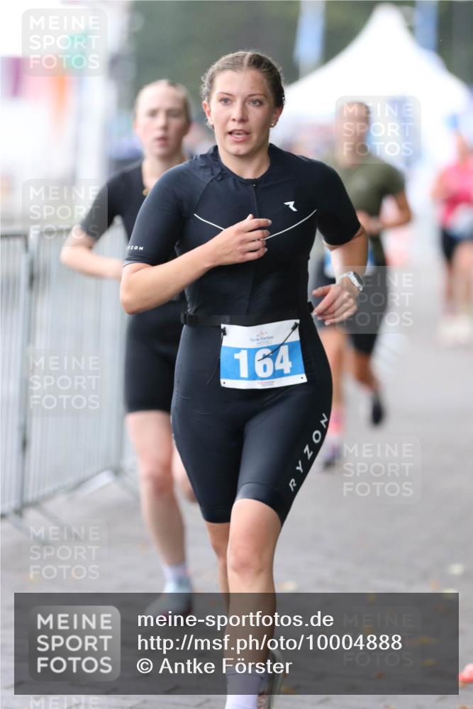 16.08.2026 - KN Förde Triathlon 2026 Antke Förster http://msf.ph/oto/10004888 16.08.2026 10:13:28 Laufen 164 meine-sportfotos.de