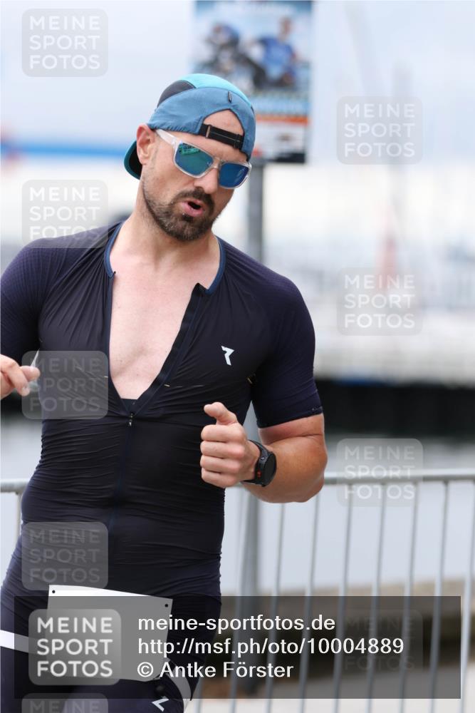 16.08.2026 - KN Förde Triathlon 2026 Antke Förster http://msf.ph/oto/10004889 16.08.2026 11:52:41 Laufen  meine-sportfotos.de