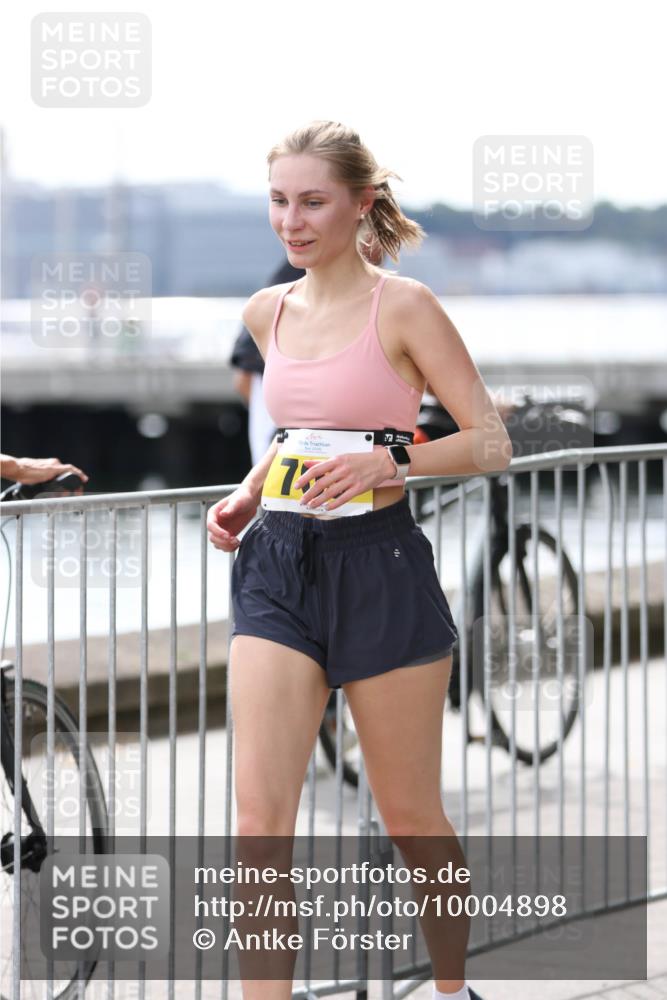 16.08.2026 - KN Förde Triathlon 2026 Antke Förster http://msf.ph/oto/10004898 16.08.2026 13:37:43 Laufen 2026, 15 meine-sportfotos.de