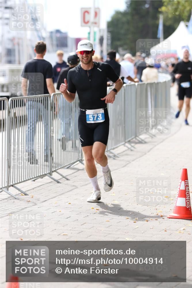 16.08.2026 - KN Förde Triathlon 2026 Antke Förster http://msf.ph/oto/10004914 16.08.2026 13:37:59 Laufen 573 meine-sportfotos.de