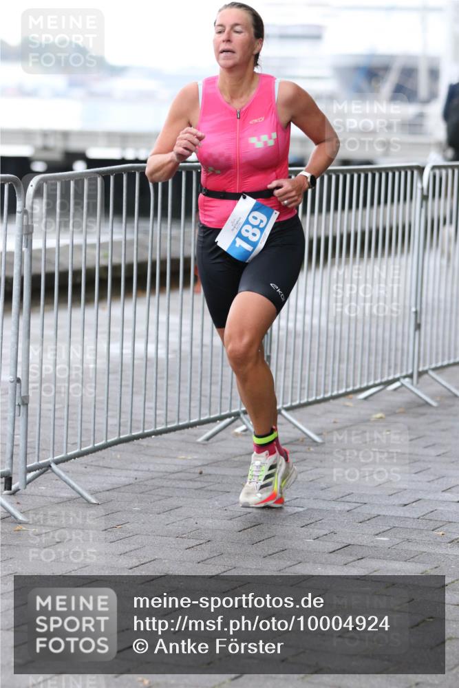 16.08.2026 - KN Förde Triathlon 2026 Antke Förster http://msf.ph/oto/10004924 16.08.2026 10:13:39 Laufen 189 meine-sportfotos.de
