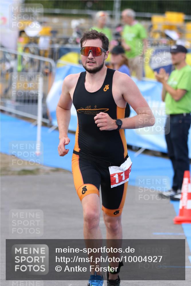 16.08.2026 - KN Förde Triathlon 2026 Antke Förster http://msf.ph/oto/10004927 16.08.2026 15:44:02 Laufen 11 meine-sportfotos.de