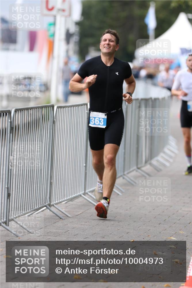 16.08.2026 - KN Förde Triathlon 2026 Antke Förster http://msf.ph/oto/10004973 16.08.2026 11:53:45 Laufen 363 meine-sportfotos.de