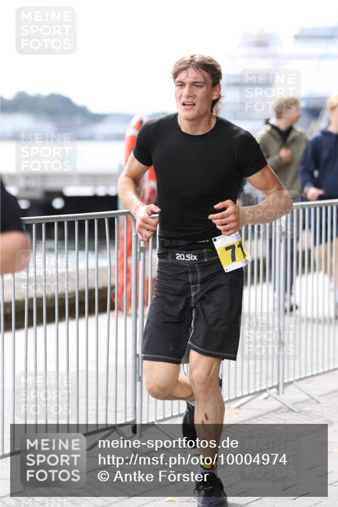 16.08.2026 - KN Förde Triathlon 2026 Antke Förster http://msf.ph/oto/10004974 16.08.2026 13:38:16 Laufen 20, 71 meine-sportfotos.de