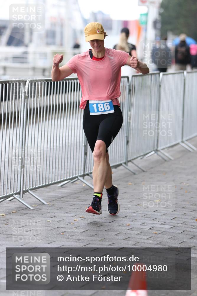 16.08.2026 - KN Förde Triathlon 2026 Antke Förster http://msf.ph/oto/10004980 16.08.2026 10:14:11 Laufen 186 meine-sportfotos.de