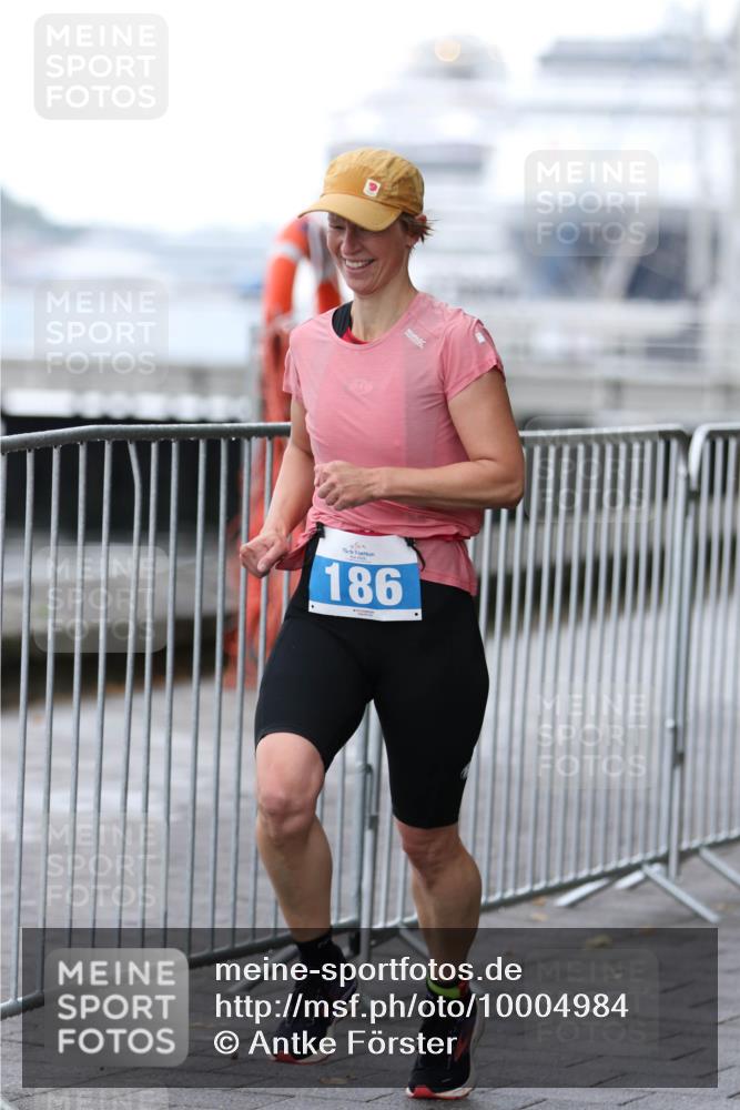 16.08.2026 - KN Förde Triathlon 2026 Antke Förster http://msf.ph/oto/10004984 16.08.2026 10:14:12 Laufen 186 meine-sportfotos.de