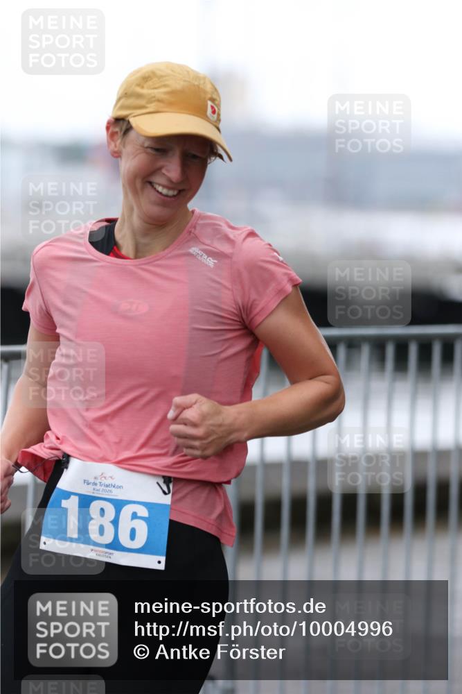 16.08.2026 - KN Förde Triathlon 2026 Antke Förster http://msf.ph/oto/10004996 16.08.2026 10:14:13 Laufen 2026, 186 meine-sportfotos.de