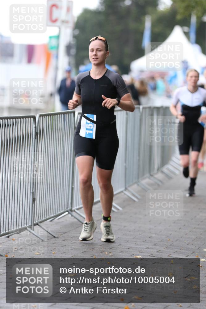 16.08.2026 - KN Förde Triathlon 2026 Antke Förster http://msf.ph/oto/10005004 16.08.2026 10:14:18 Laufen 15, 860, 9 meine-sportfotos.de