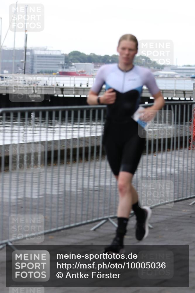 16.08.2026 - KN Förde Triathlon 2026 Antke Förster http://msf.ph/oto/10005036 16.08.2026 10:14:24 Laufen  meine-sportfotos.de