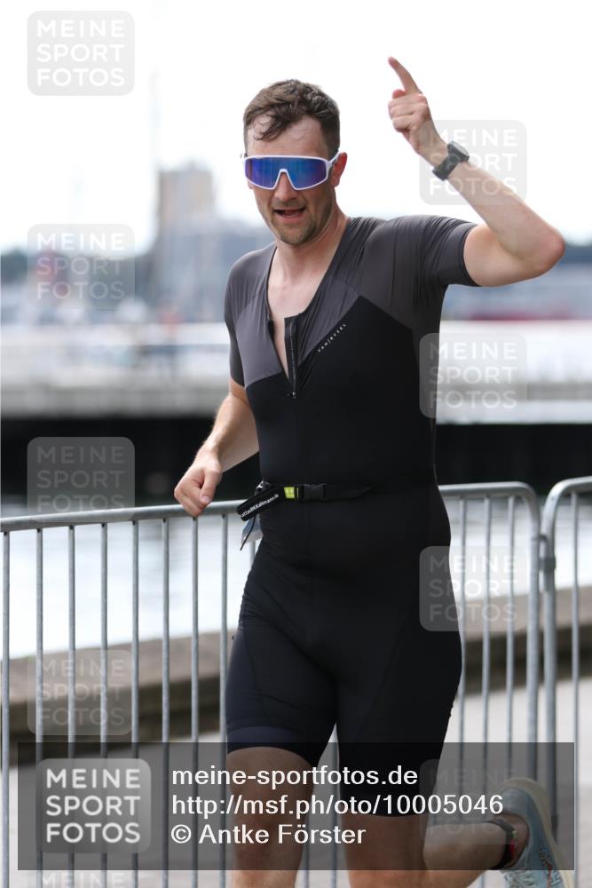 16.08.2026 - KN Förde Triathlon 2026 Antke Förster http://msf.ph/oto/10005046 16.08.2026 13:38:36 Laufen  meine-sportfotos.de