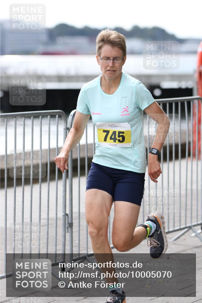 16.08.2026 - KN Förde Triathlon 2026 Antke Förster http://msf.ph/oto/10005070 16.08.2026 13:38:42 Laufen 745 meine-sportfotos.de