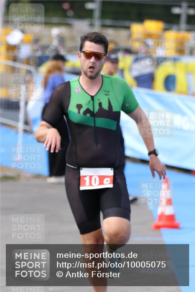 16.08.2026 - KN Förde Triathlon 2026 Antke Förster http://msf.ph/oto/10005075 16.08.2026 15:51:54 Laufen 10 meine-sportfotos.de