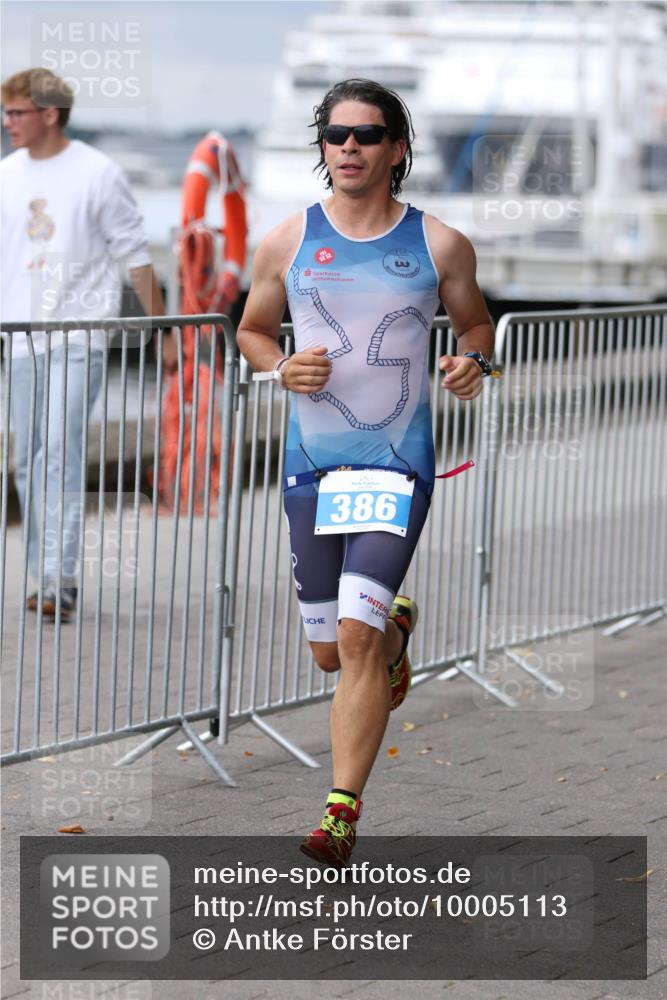 16.08.2026 - KN Förde Triathlon 2026 Antke Förster http://msf.ph/oto/10005113 16.08.2026 11:55:02 Laufen 386 meine-sportfotos.de
