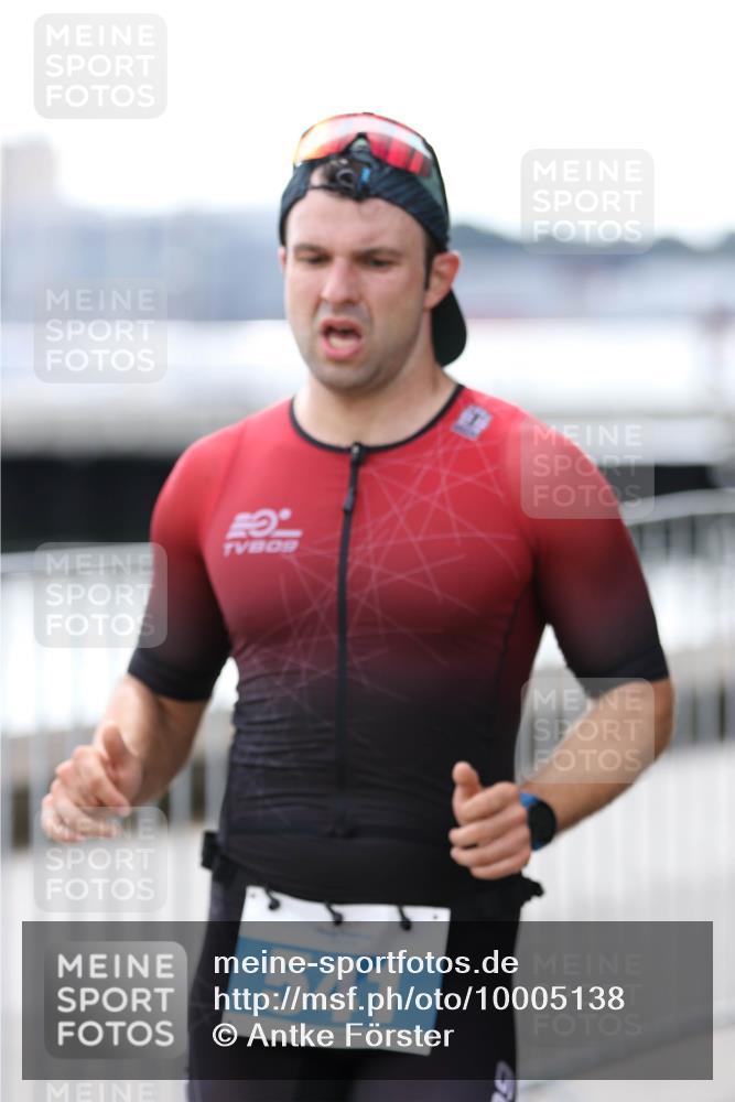 16.08.2026 - KN Förde Triathlon 2026 Antke Förster http://msf.ph/oto/10005138 16.08.2026 13:38:56 Laufen 09, 541 meine-sportfotos.de