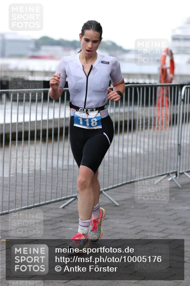 16.08.2026 - KN Förde Triathlon 2026 Antke Förster http://msf.ph/oto/10005176 16.08.2026 10:15:09 Laufen 118 meine-sportfotos.de
