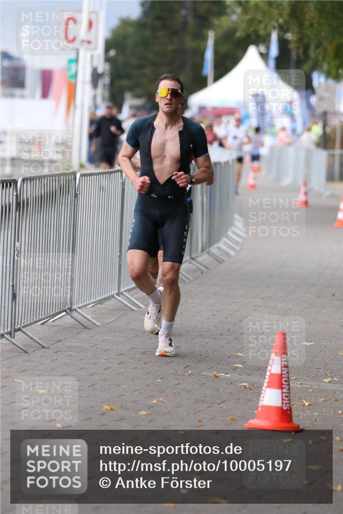 16.08.2026 - KN Förde Triathlon 2026 Antke Förster http://msf.ph/oto/10005197 16.08.2026 11:55:31 Laufen  meine-sportfotos.de