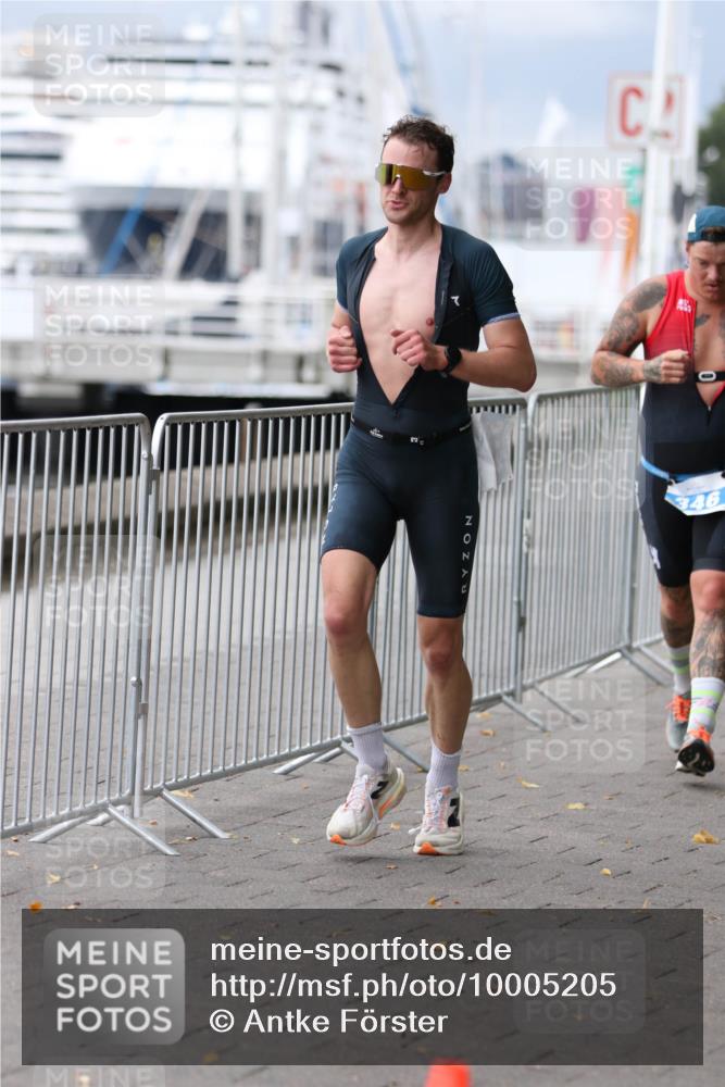 16.08.2026 - KN Förde Triathlon 2026 Antke Förster http://msf.ph/oto/10005205 16.08.2026 11:55:32 Laufen 346 meine-sportfotos.de