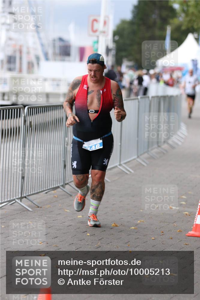 16.08.2026 - KN Förde Triathlon 2026 Antke Förster http://msf.ph/oto/10005213 16.08.2026 11:55:33 Laufen 46 meine-sportfotos.de