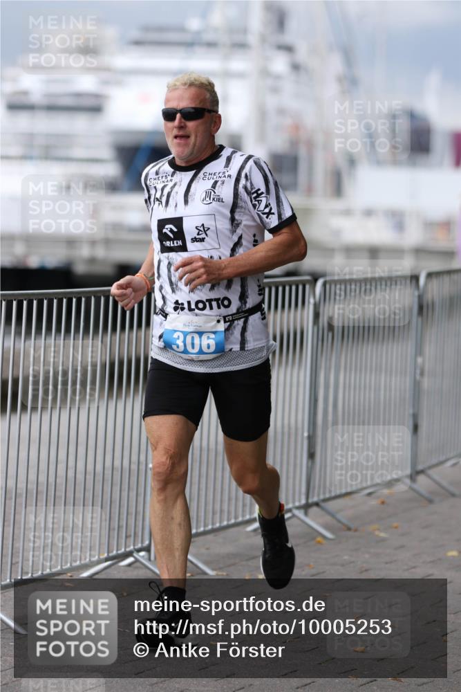 16.08.2026 - KN Förde Triathlon 2026 Antke Förster http://msf.ph/oto/10005253 16.08.2026 11:55:47 Laufen 306 meine-sportfotos.de