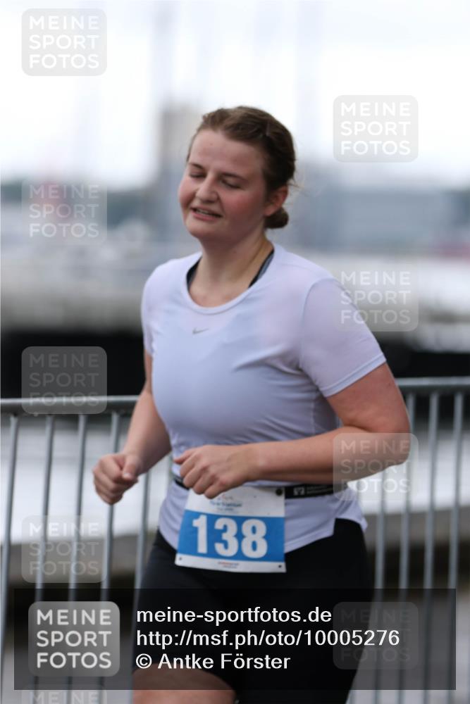 16.08.2026 - KN Förde Triathlon 2026 Antke Förster http://msf.ph/oto/10005276 16.08.2026 10:16:13 Laufen 138 meine-sportfotos.de