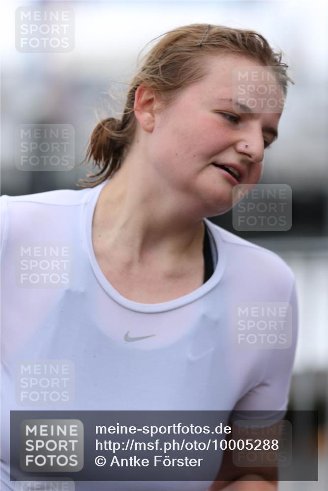 16.08.2026 - KN Förde Triathlon 2026 Antke Förster http://msf.ph/oto/10005288 16.08.2026 10:16:15 Laufen  meine-sportfotos.de