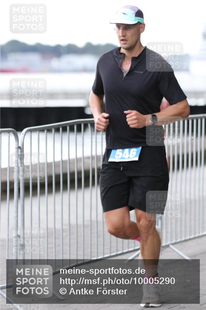 16.08.2026 - KN Förde Triathlon 2026 Antke Förster http://msf.ph/oto/10005290 16.08.2026 13:39:57 Laufen 546 meine-sportfotos.de