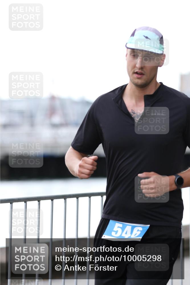 16.08.2026 - KN Förde Triathlon 2026 Antke Förster http://msf.ph/oto/10005298 16.08.2026 13:39:59 Laufen 546 meine-sportfotos.de