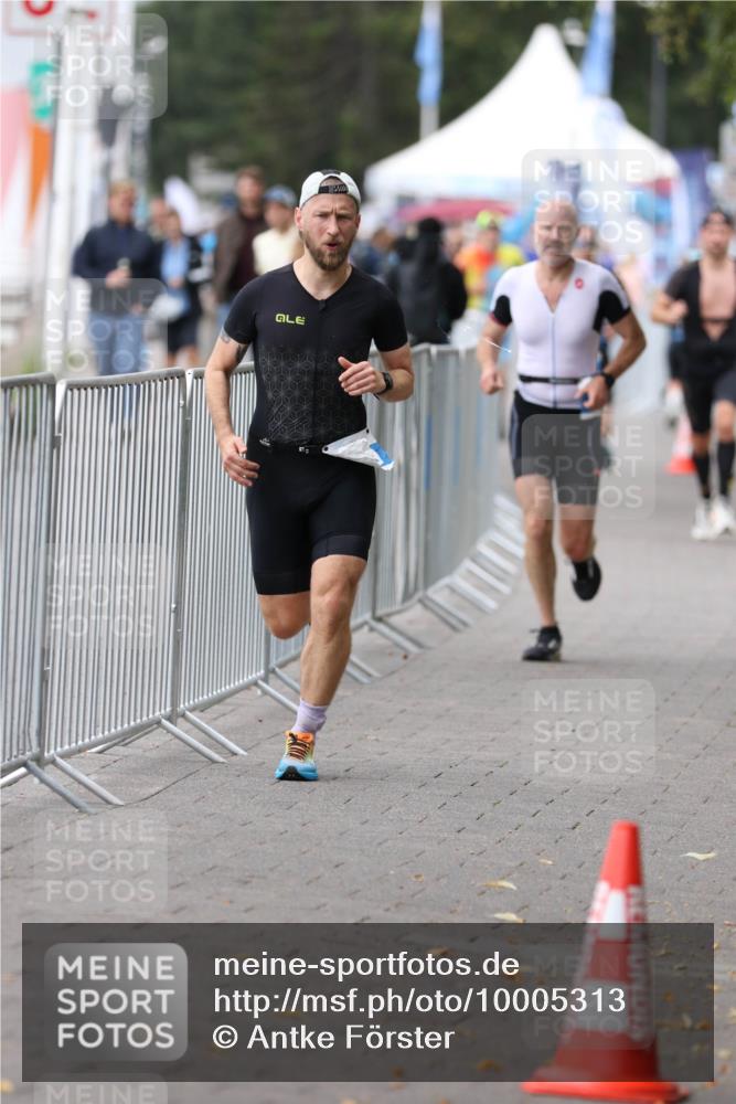 16.08.2026 - KN Förde Triathlon 2026 Antke Förster http://msf.ph/oto/10005313 16.08.2026 11:56:07 Laufen  meine-sportfotos.de