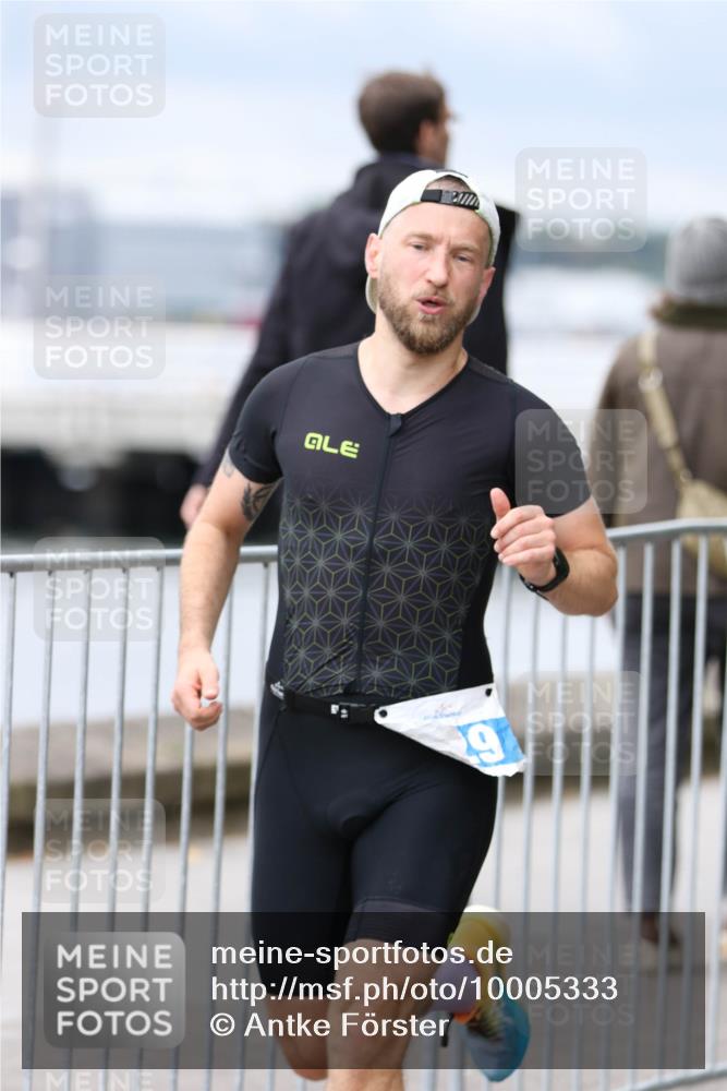 16.08.2026 - KN Förde Triathlon 2026 Antke Förster http://msf.ph/oto/10005333 16.08.2026 11:56:10 Laufen 6 meine-sportfotos.de